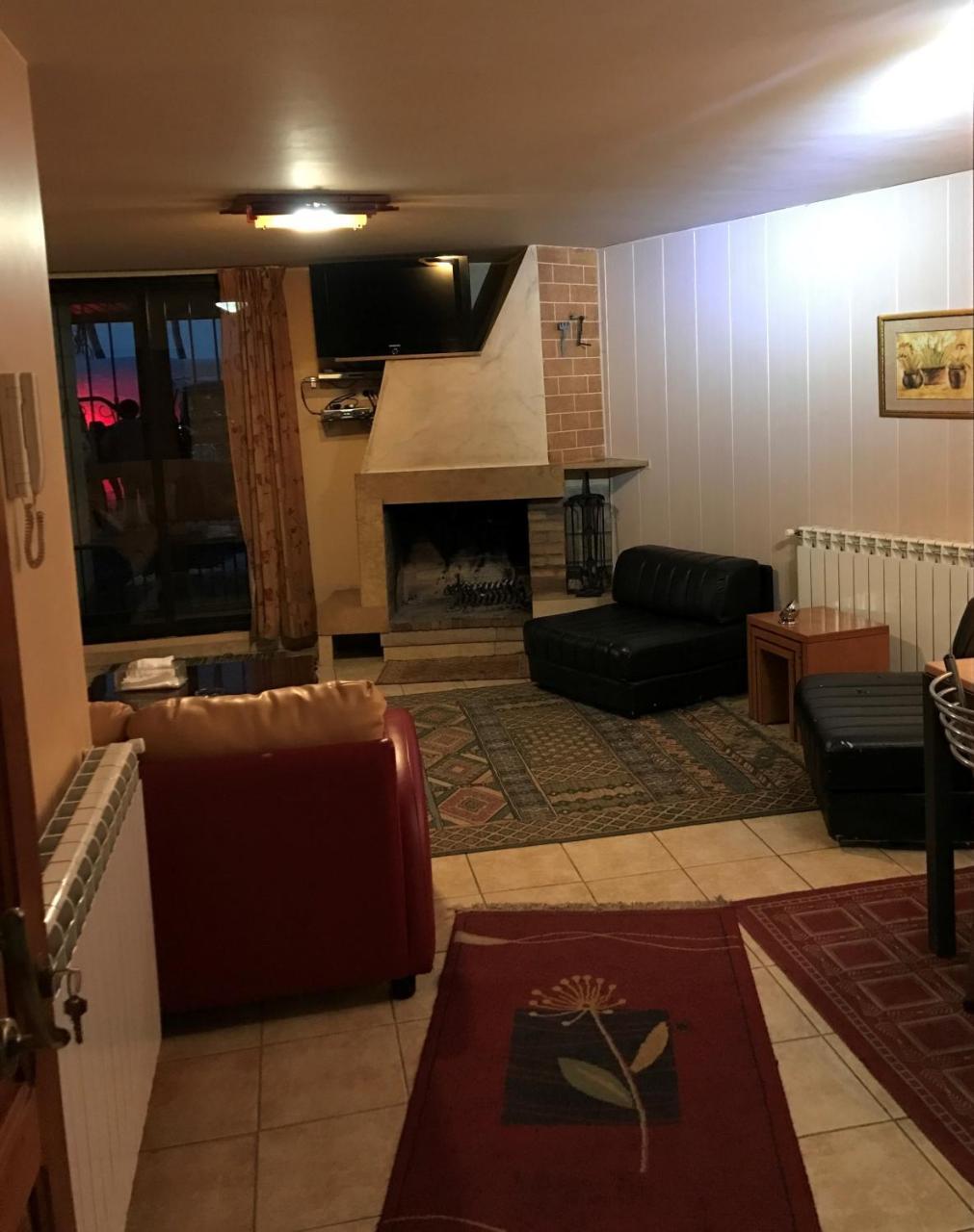 Stone Chalets Fārayyā 외부 사진